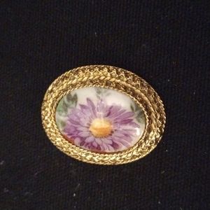 Vintage Gold Tone Floral Brooch